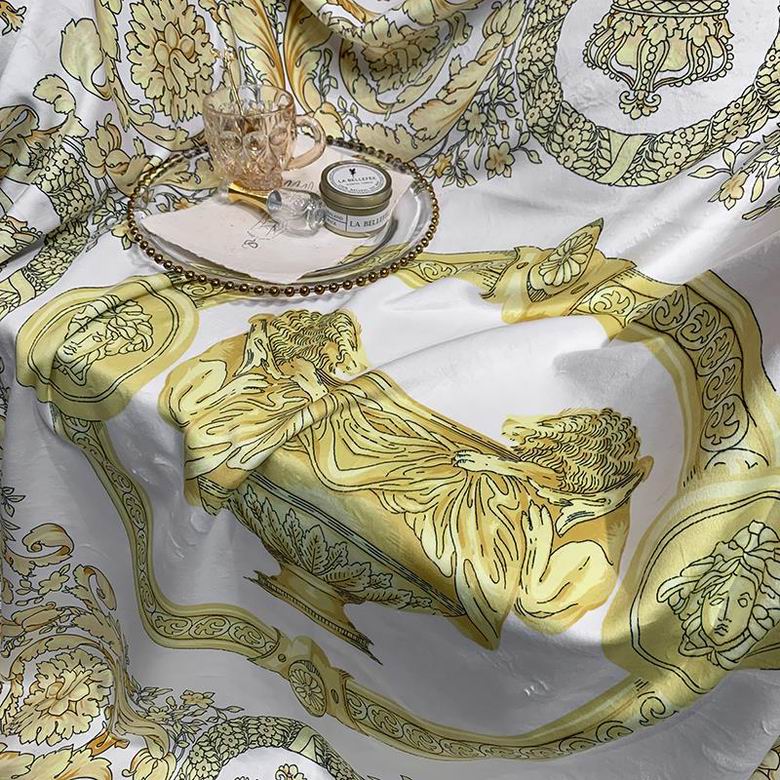 Versace 1.5x1.5m 1.5x2.0m 2.0x2.3m  (4)